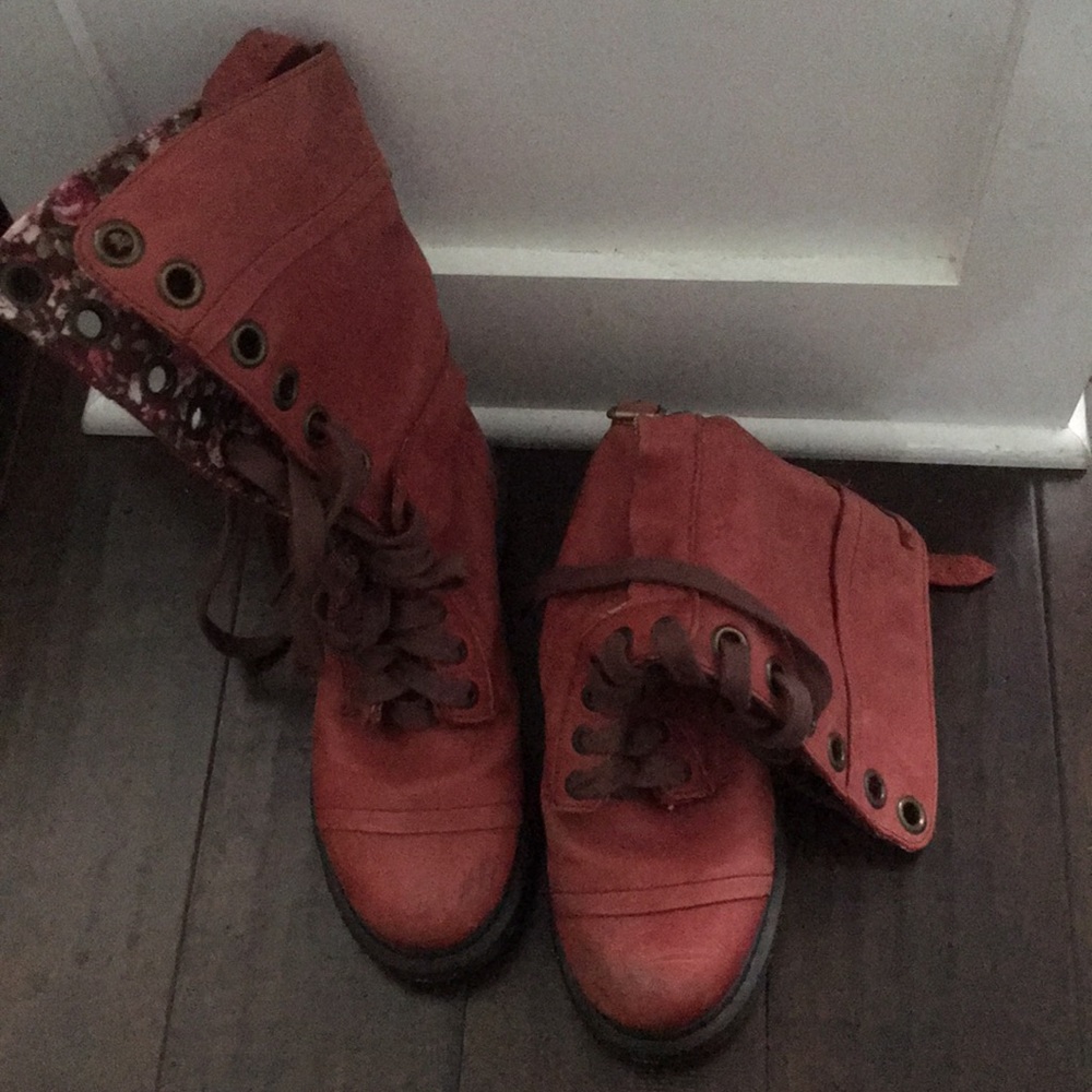 Magenta Dr. Martens with floral interior.